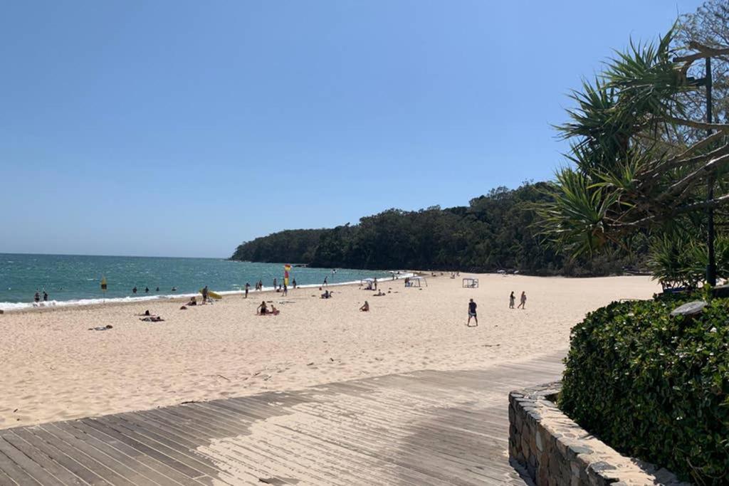 2 Bedroom Renovated Townhouse, Walk To Noosa River Noosaville Exterior foto