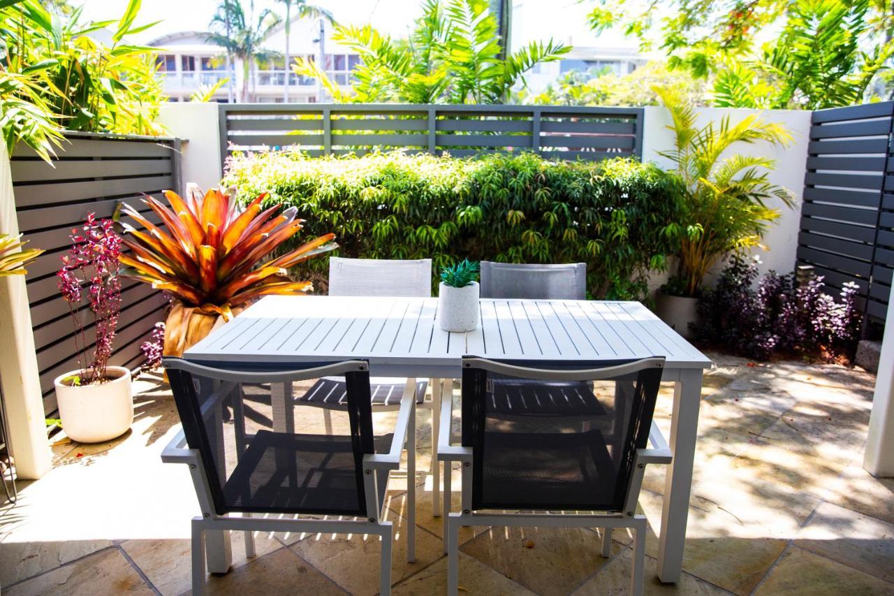 2 Bedroom Renovated Townhouse, Walk To Noosa River Noosaville Exterior foto